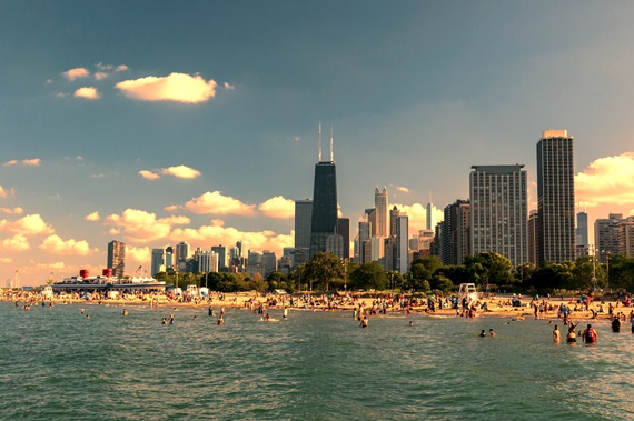 Fotolia 70944193 Subscription Monthly M North Avenue Beach chicago 