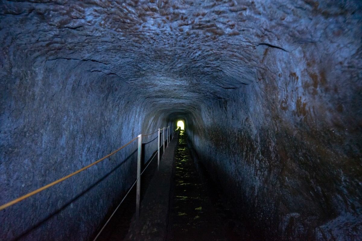 madeira tunnel levada do caldeirao verde 