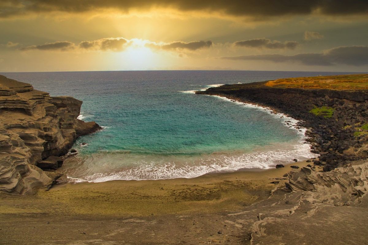 green sand beach hawaii 