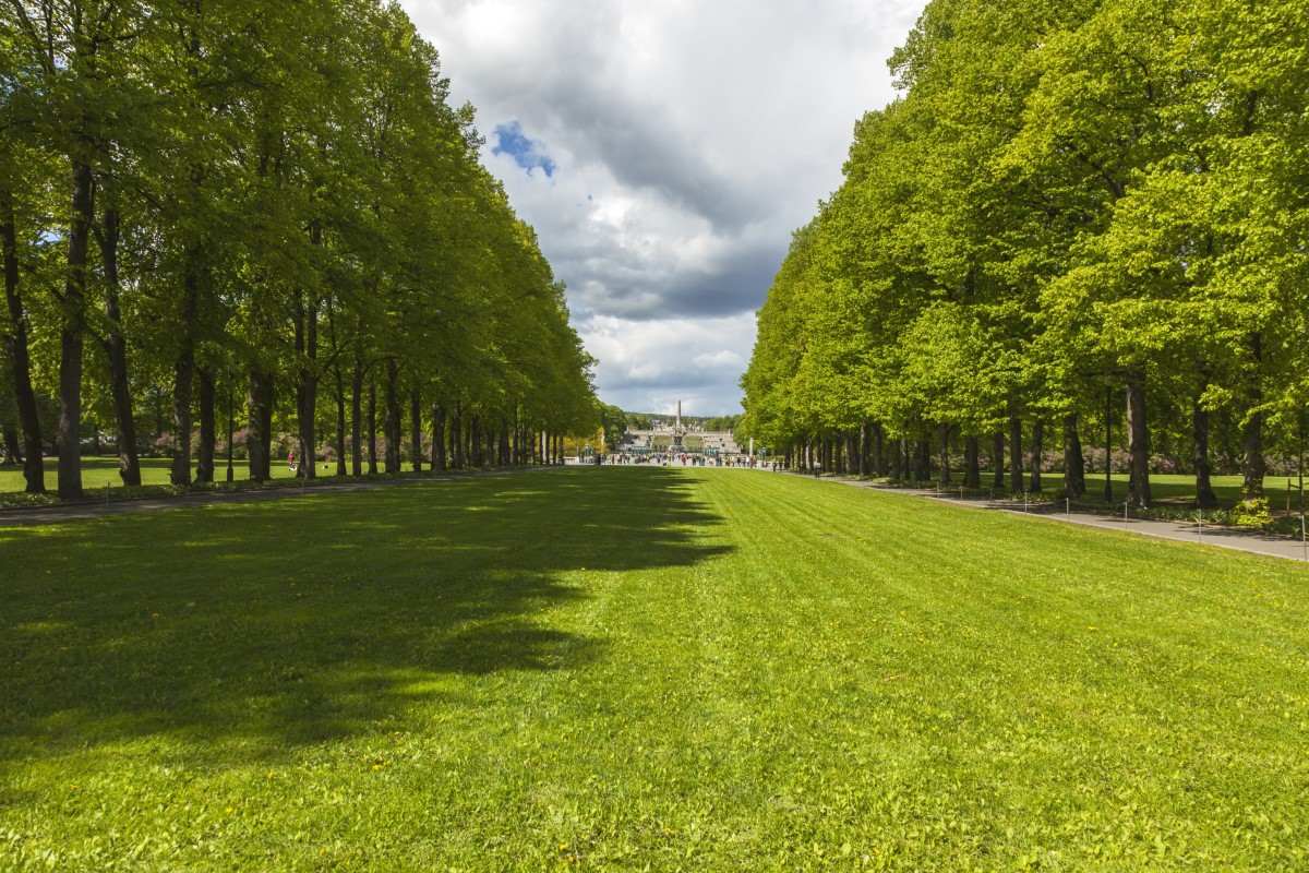 vigeland park in oslo 