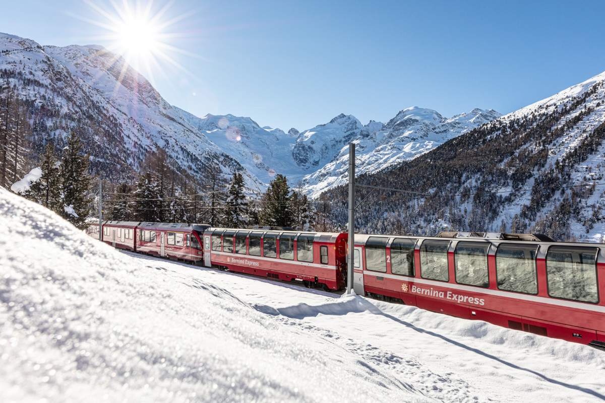 ST 3x2 Bernina Express in the Montebello curve 88815 