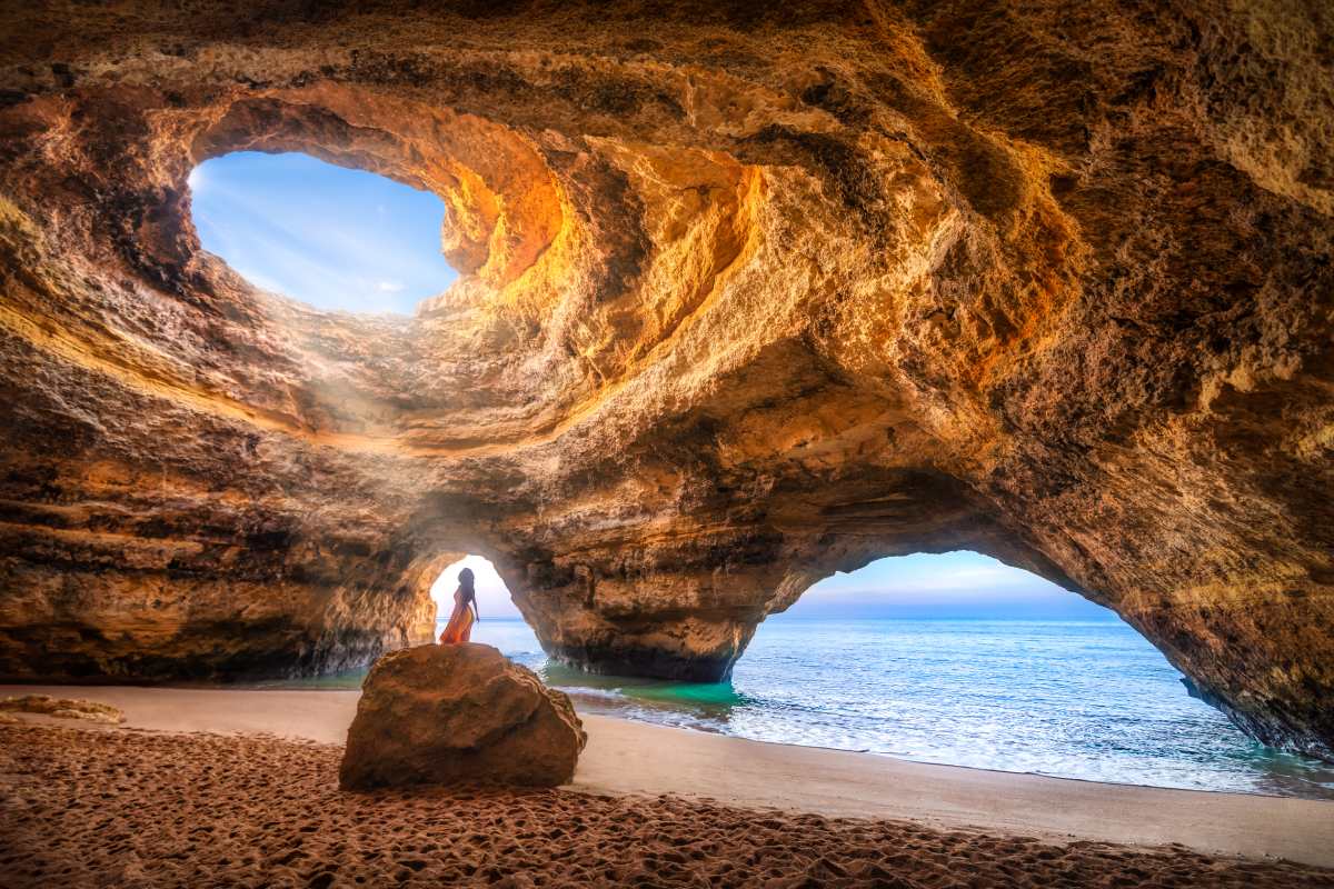 Benagil Cave, Algarve © iStock