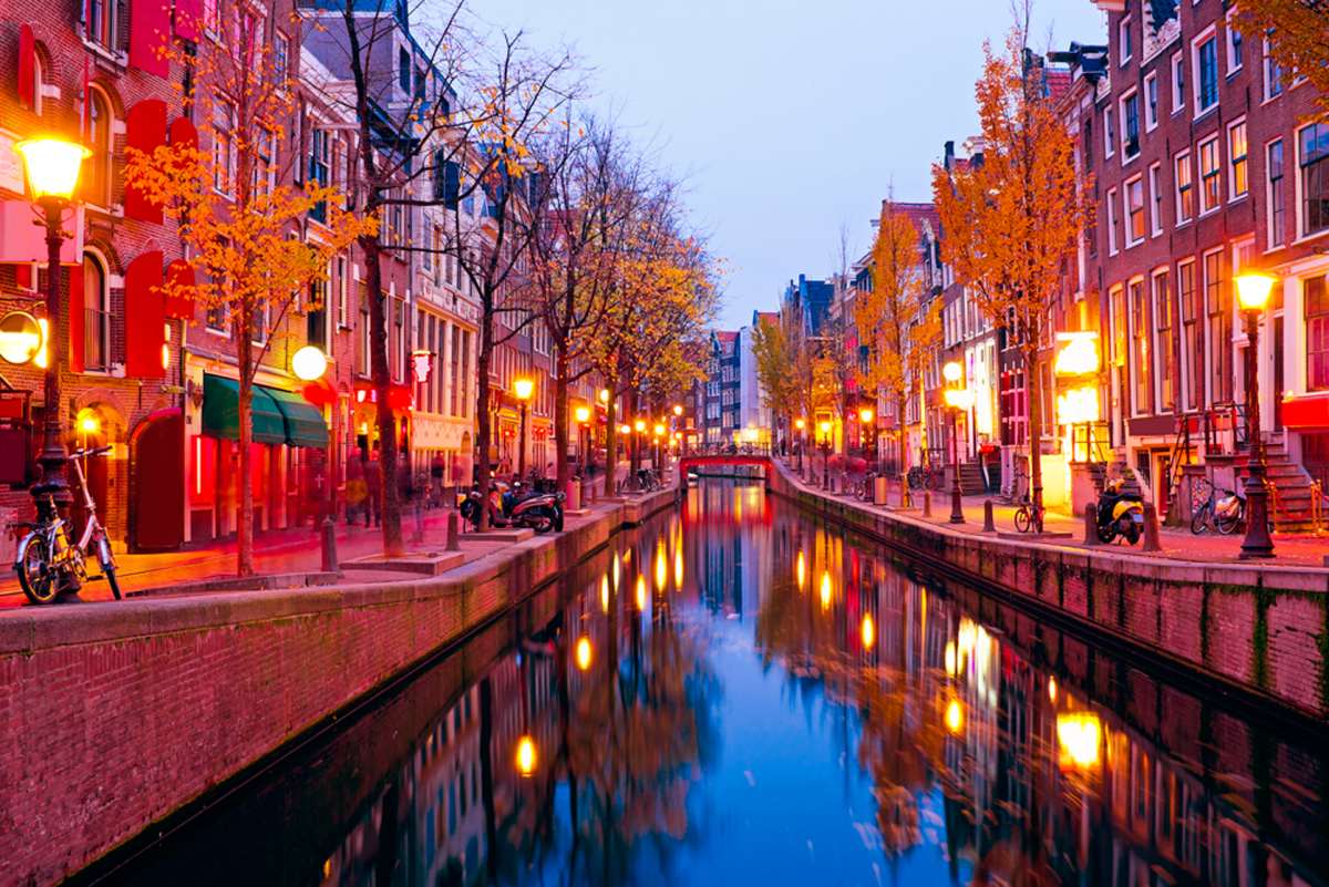 Red Light District in Amsterdam © iStock