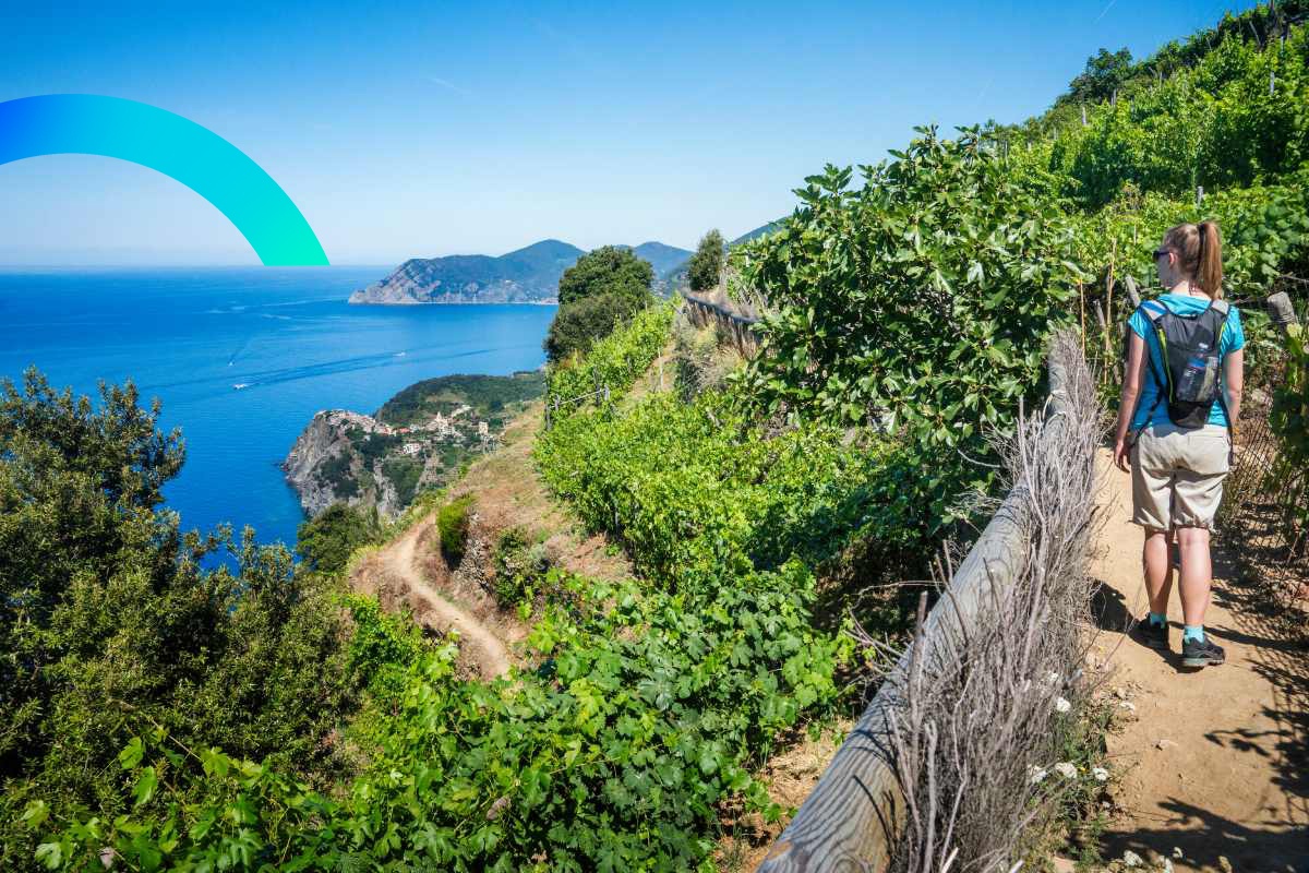 Hiking in Cinque Terre National Park © iStock