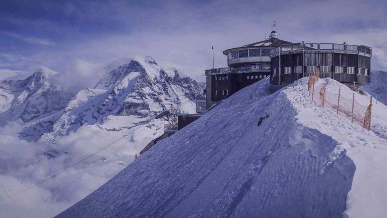 hero top4 osrodki narciarskie w szwajcarii.jpg