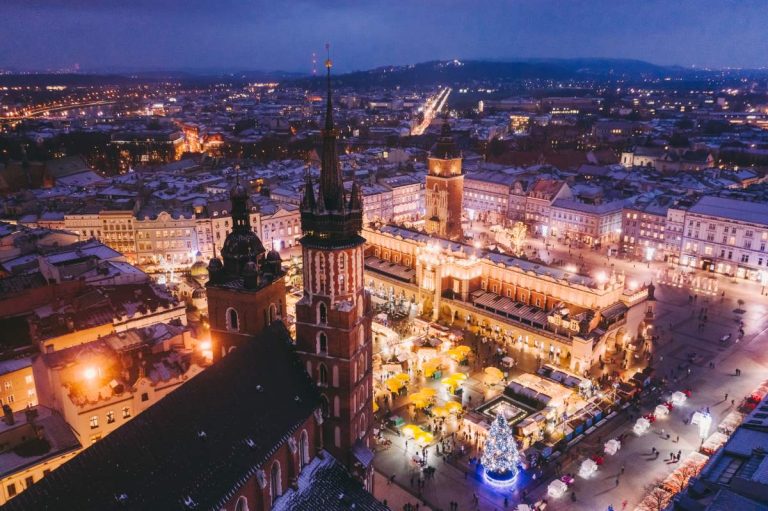 krakow christmas market.jpg