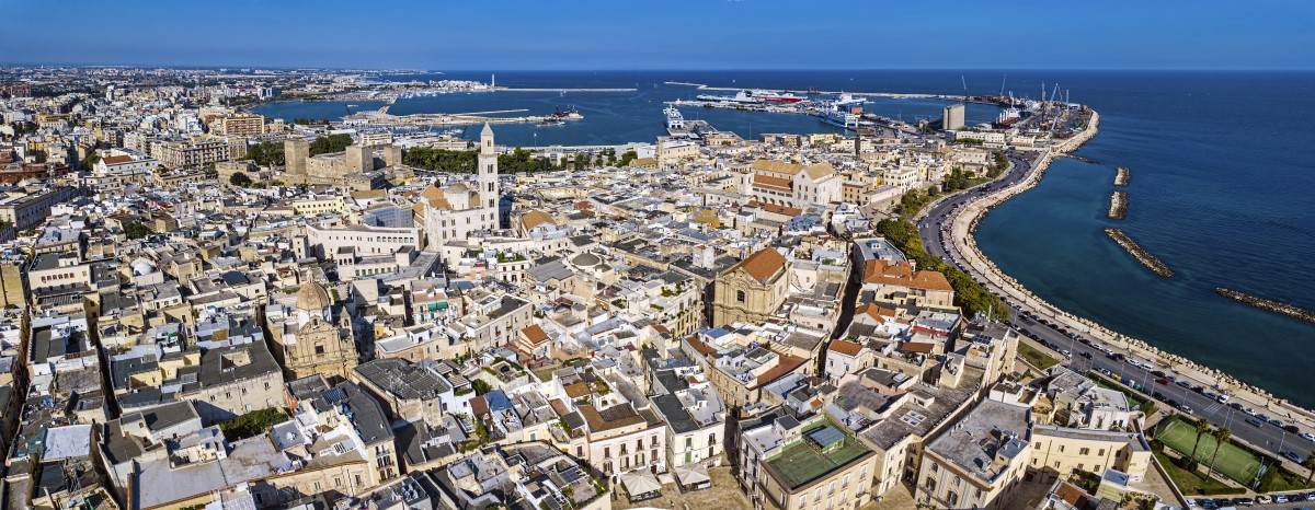 Panorama Bari © iStock