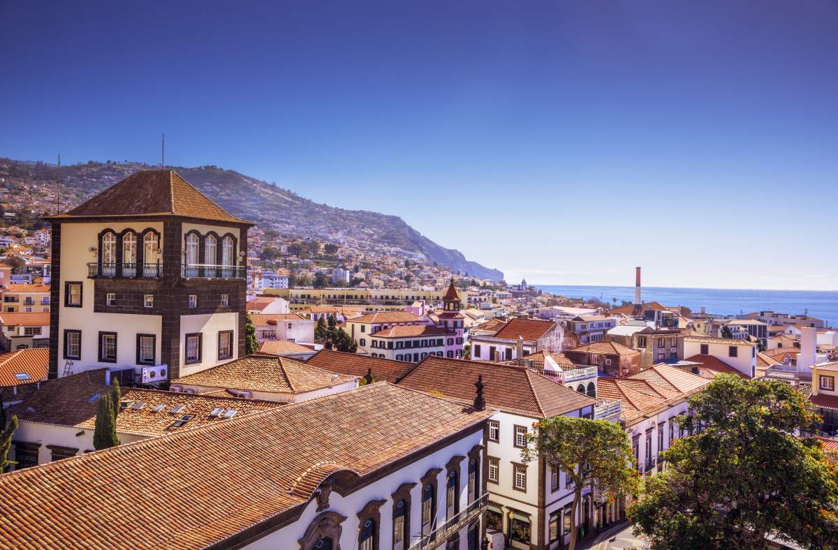 Widok na Funchal © iStock