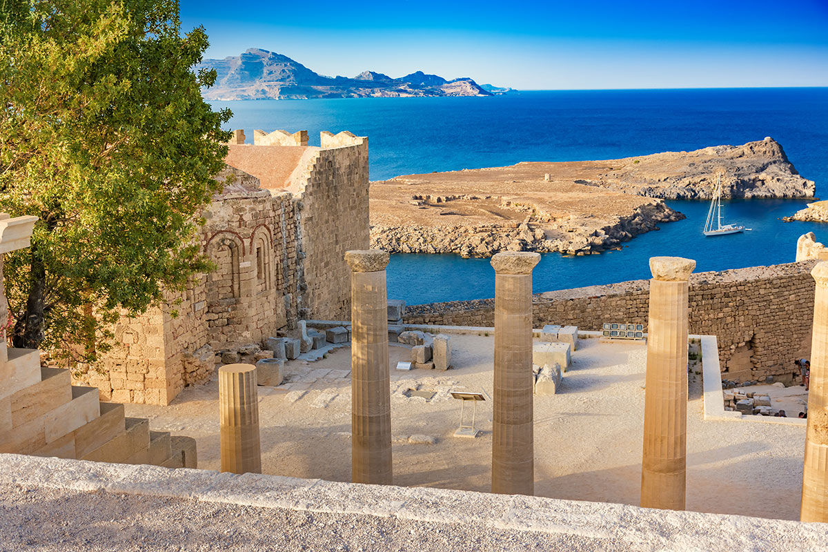 Widok z Akropolu w Lindos na Rodos ©iStock