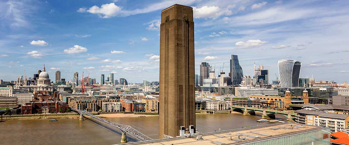 Widok z Tate Modern na City of London © iStock